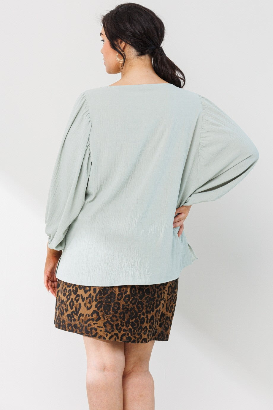 Solid Puff Sleeves Woven Blouse