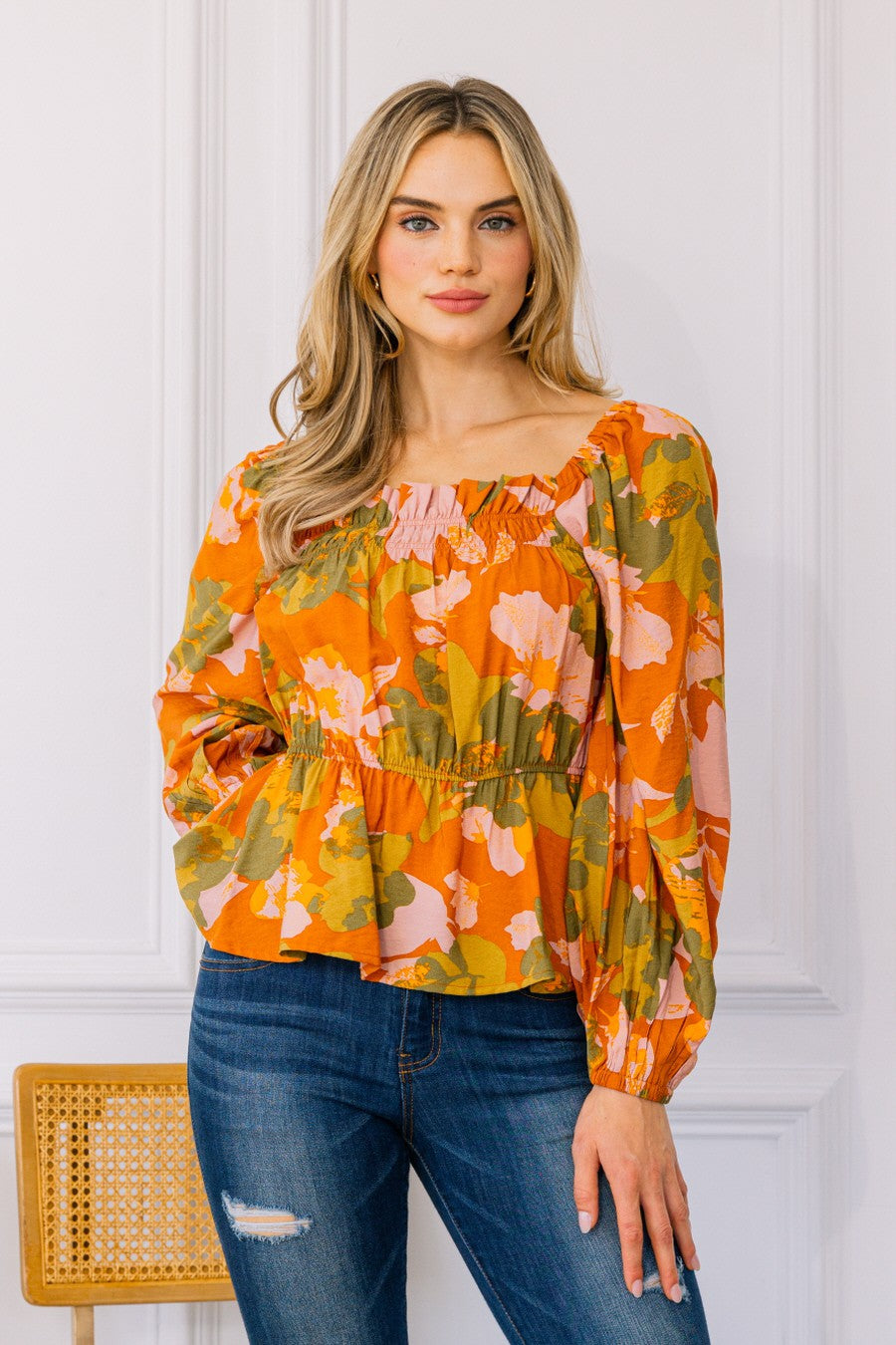 Square Ruched Neck Peplum Foral Top