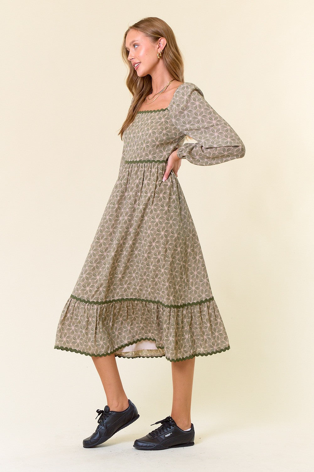 Floral Square Neck Midi Dress