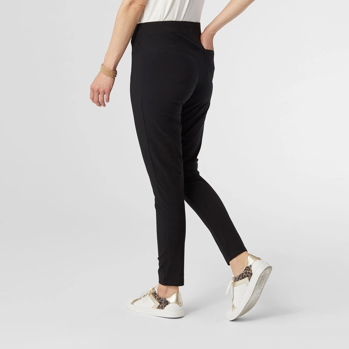 Coco Carmen OMG Straight Leg Pant