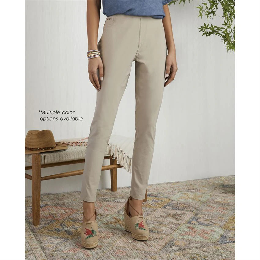 Coco Carmen OMG Straight Leg Pant