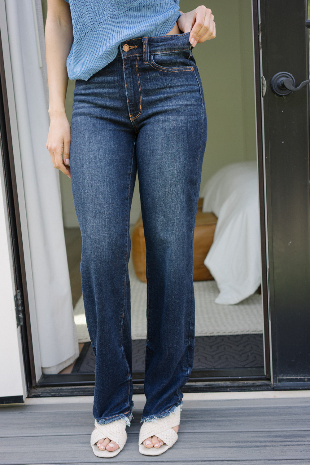 Judy Blue MR Straight Leg W/fray hem