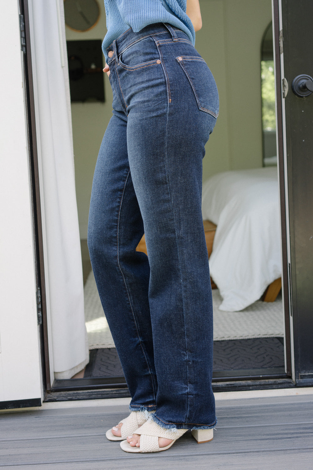 Judy Blue MR Straight Leg W/fray hem