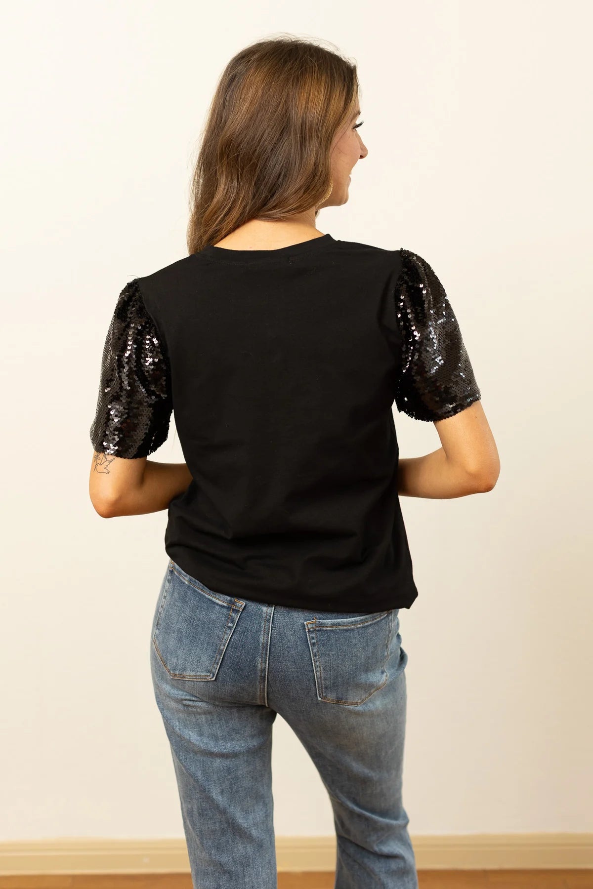 Skelton Black Top w/Puff Sequin Sleeves
