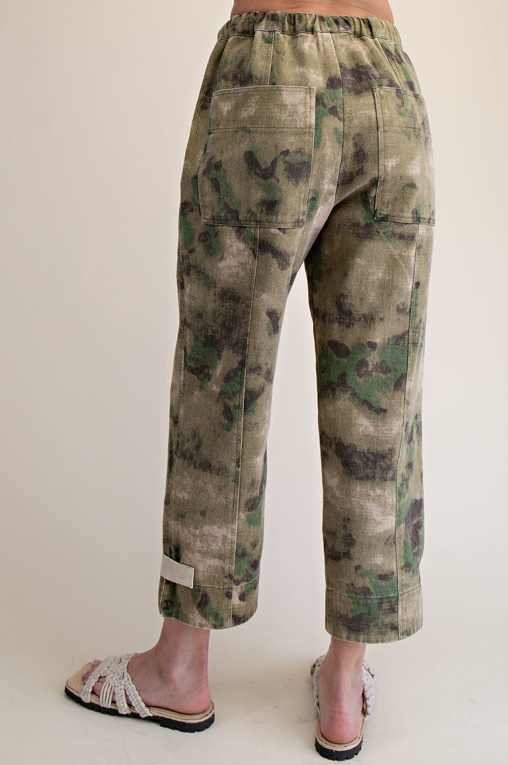 CAMOUFLAGE PRINT WASHED PANTS