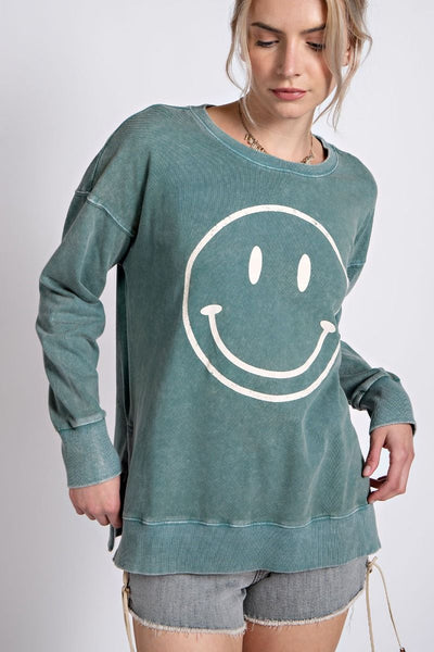 Mineral Wash Smiley Pullover