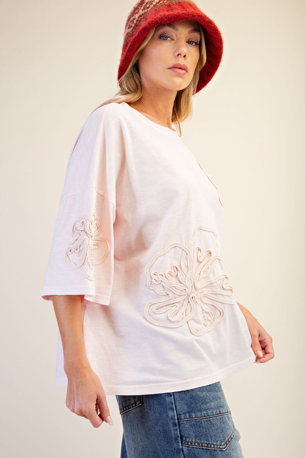 EMBROIDERY DETAILING TERRY TOP