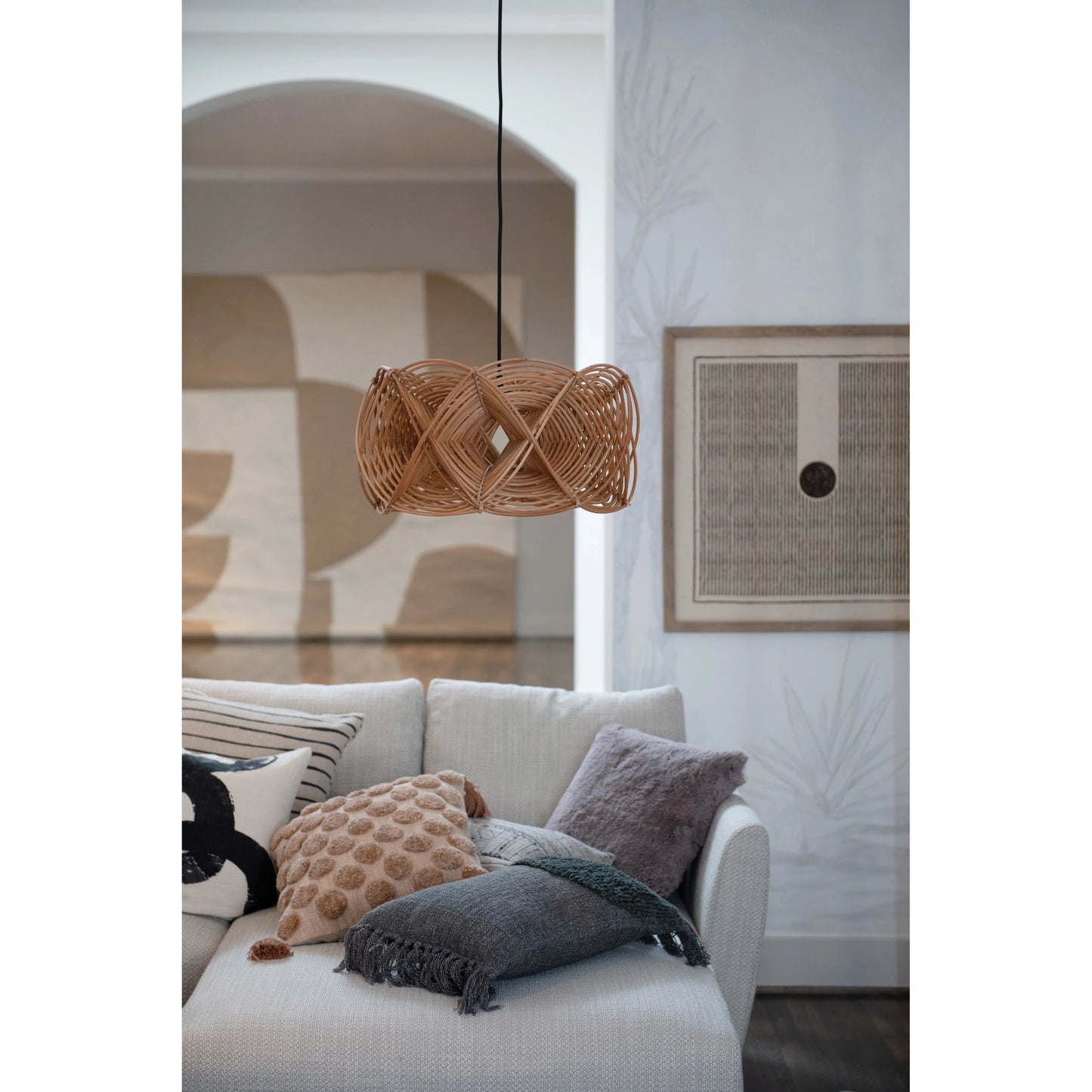 Hand-Woven Rattan Pendant Lamp