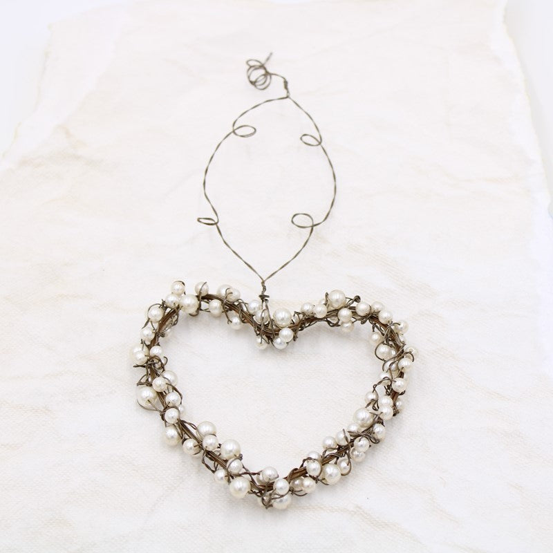 Wire Ornament w/Pearls