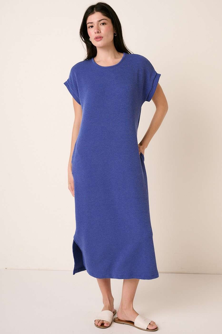 Ribbed Knit Short Sleeve Maxi Dress