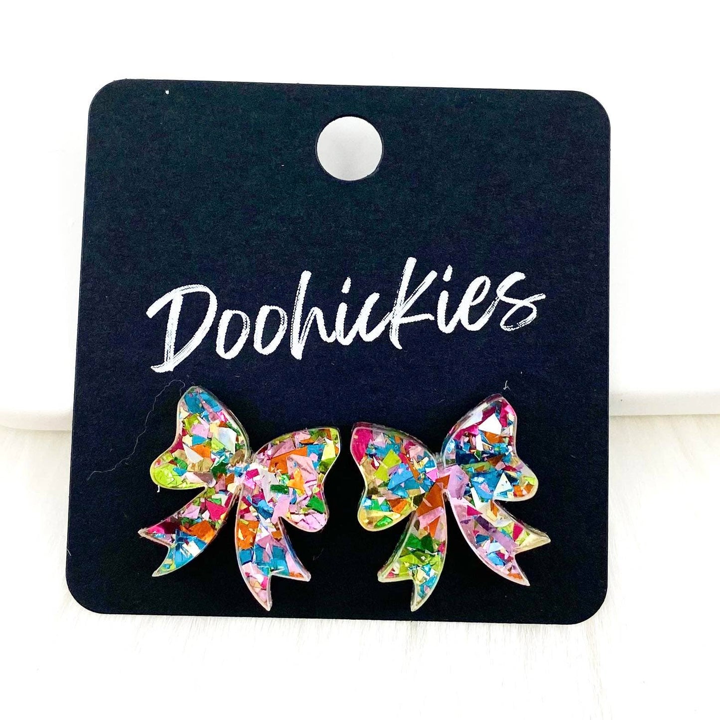 Doohickies - 15mm Glitzy Bow Studs: Daisy Candy Confetti