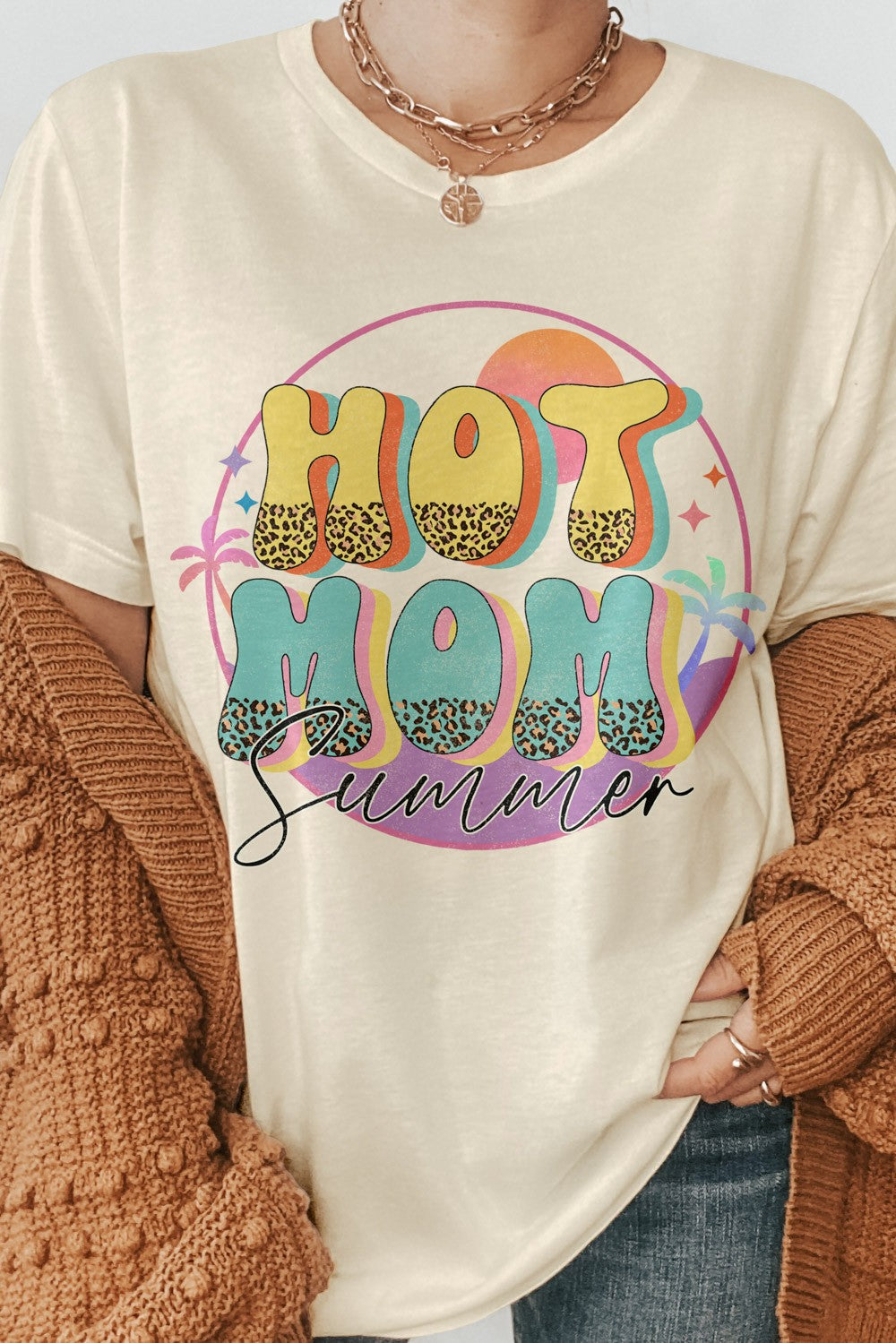 Hot Mom Summer Retro Tee