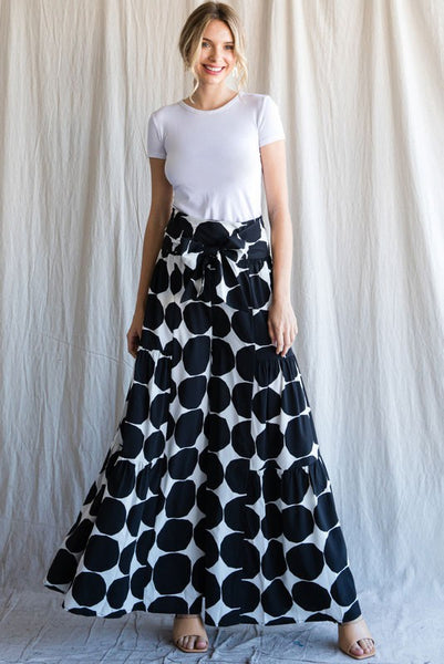 Curvy Black/White Swing Pant