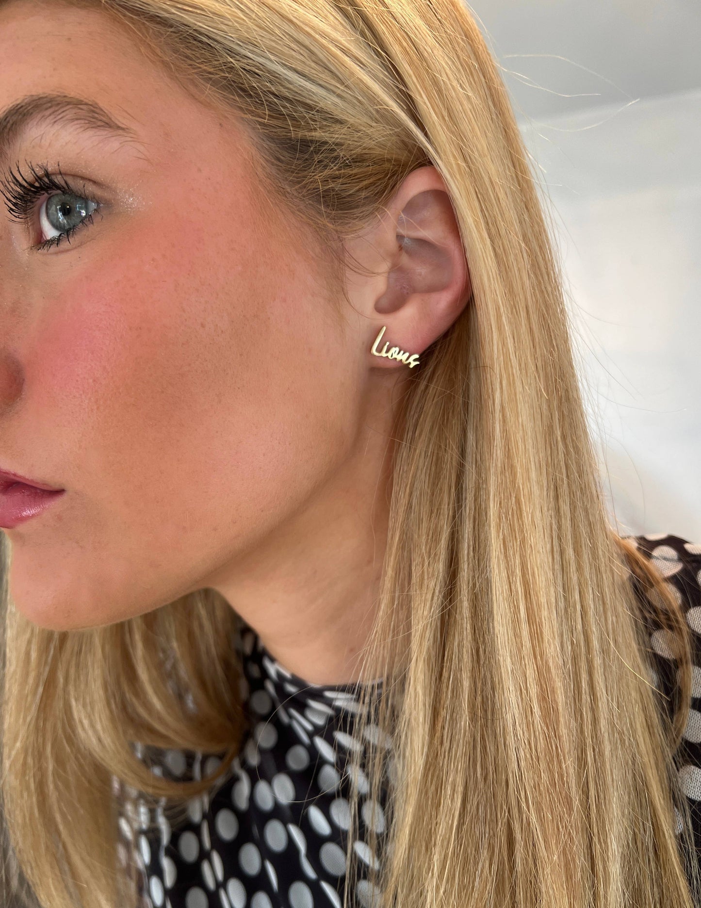 Lions Fans Gold Stud Earrings Lions Team
