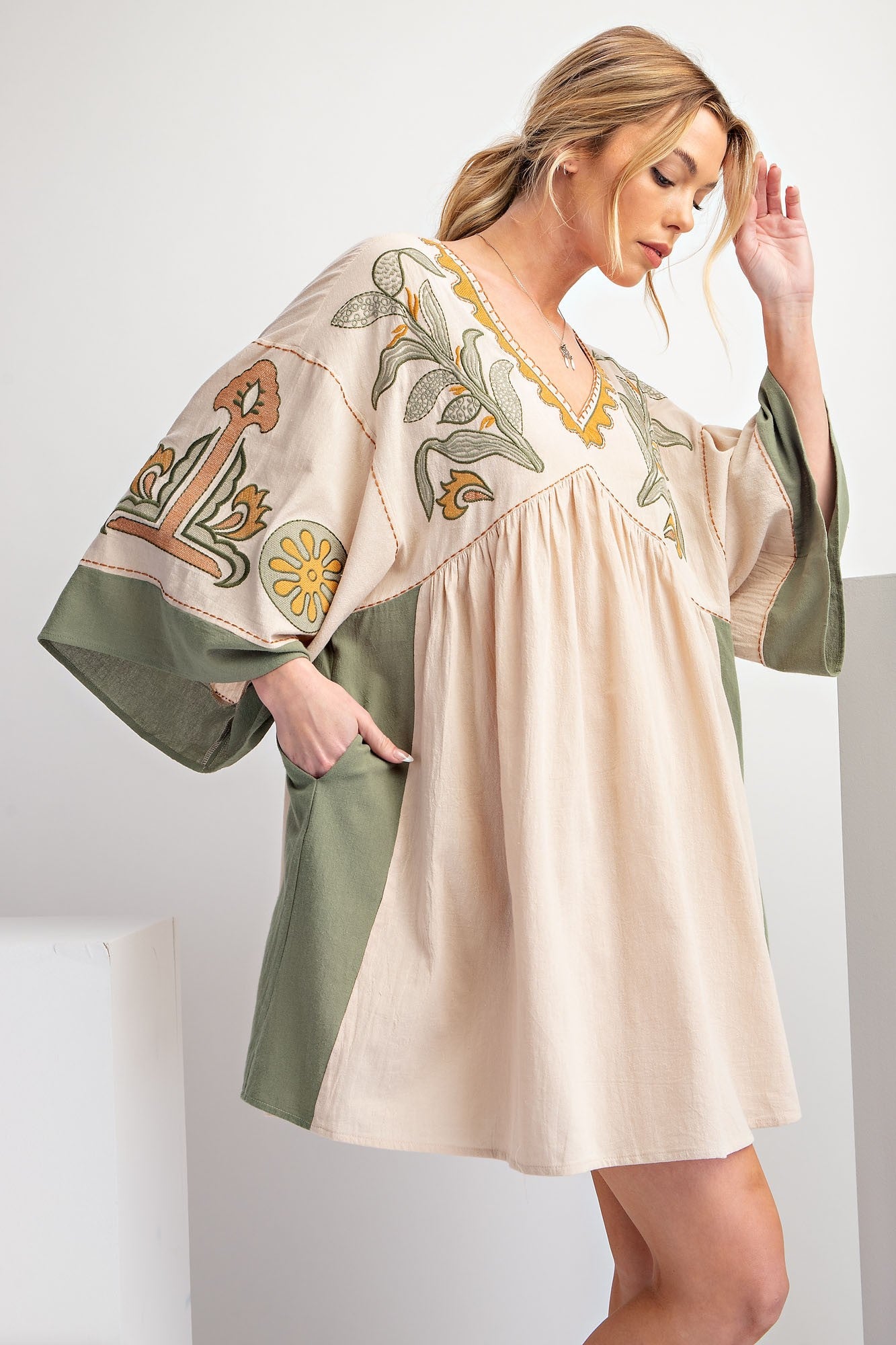 EMBROIDERED POLY LINEN WOVEN DRESS