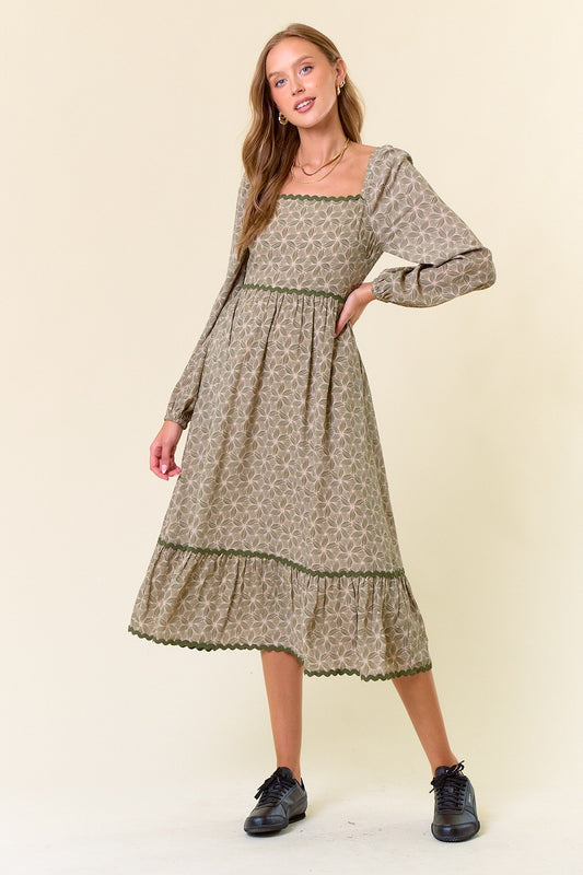 Floral Square Neck Lace Tiered Midi Dress