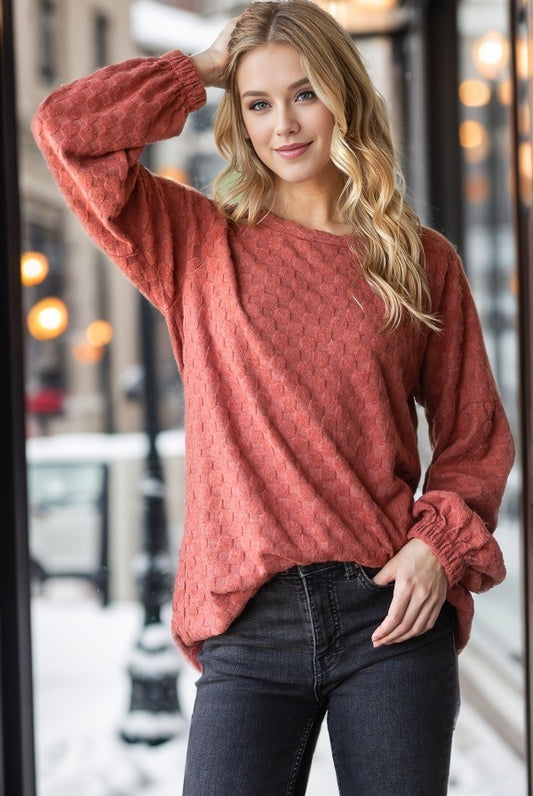 SOLID BRUSHED CHECKERED JACQUARD KNIT TOP