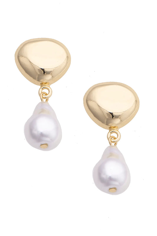 Ellison Organic Pearl Earrings in Shiny Gold
