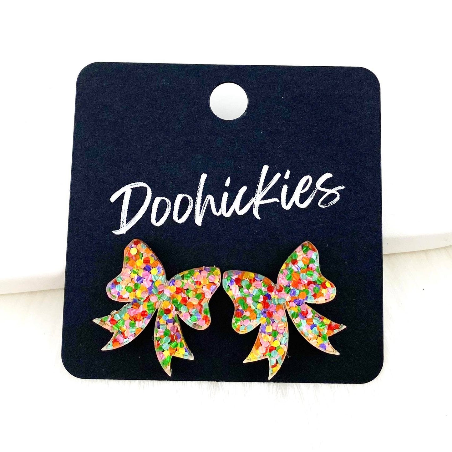 Doohickies - 15mm Glitzy Bow Studs: Daisy Candy Confetti