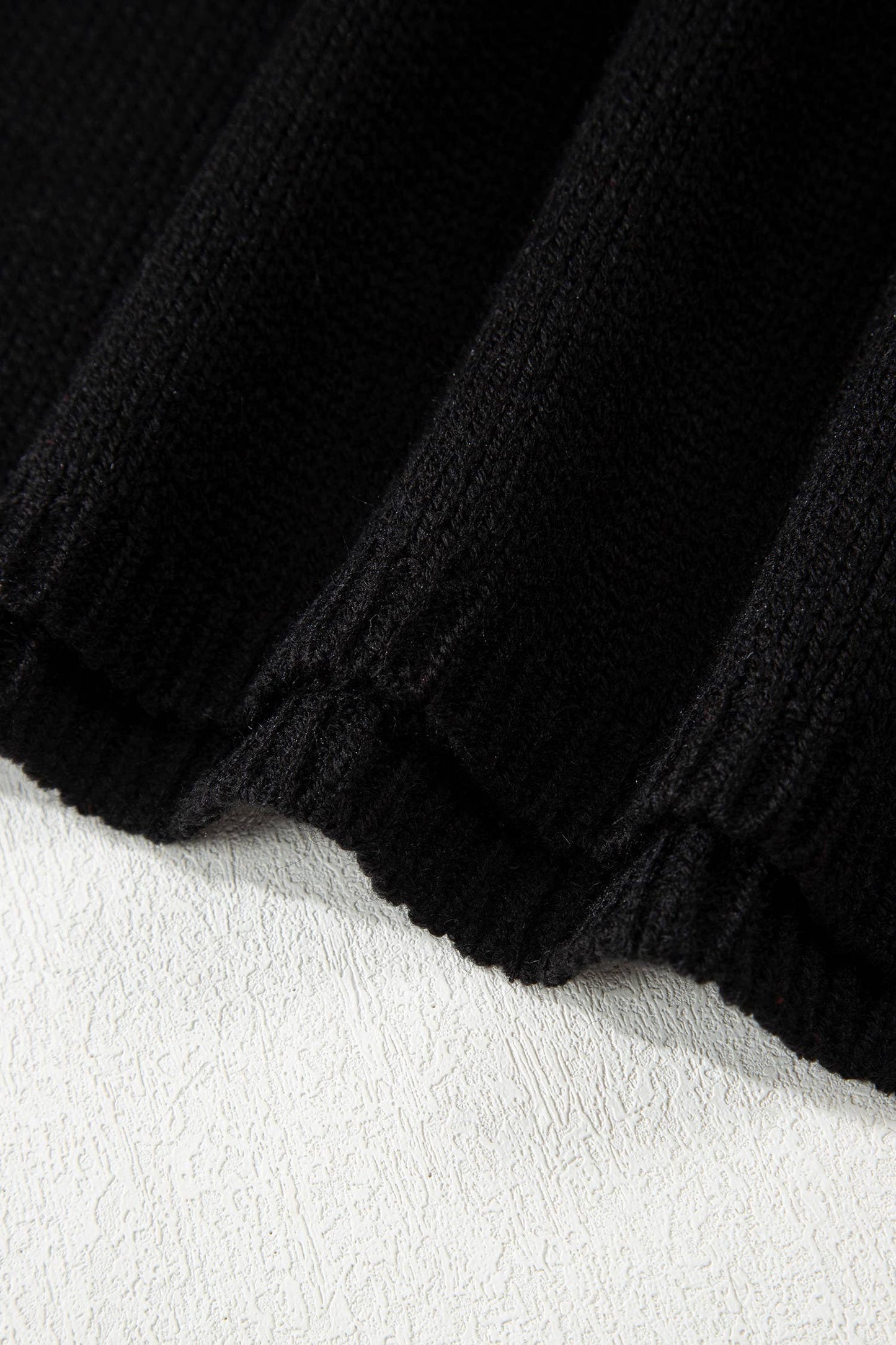 Black Backless Bubble Sleeve Back Bow Sweater- M