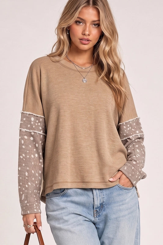 Contrast Print Sleeve Thermal Top