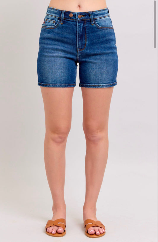 Judy Blue Mid-Length - Two Button Dad Shorts  JB15298DK
