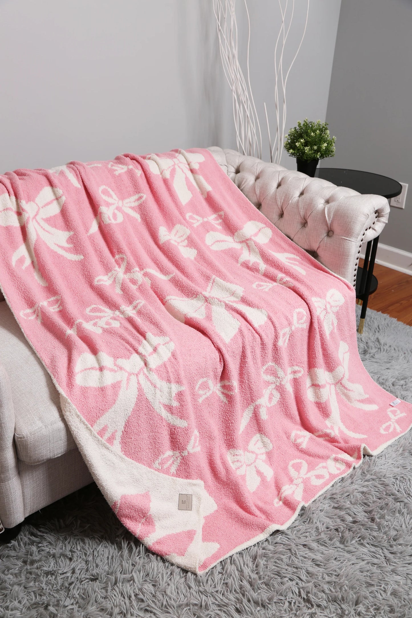 Mixed Ribbon Pattern Luxury Soft Blanket