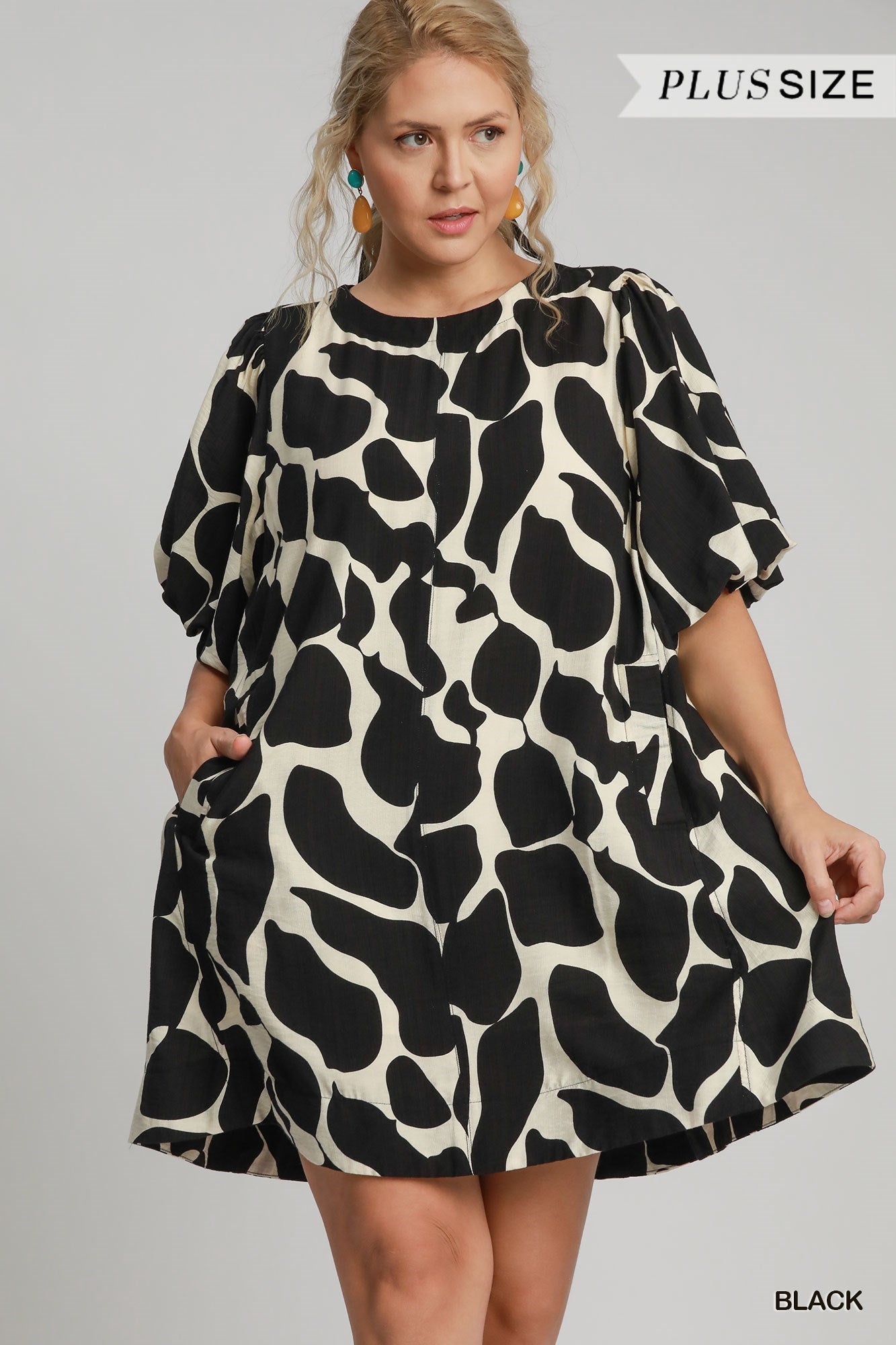 Black/White Two Tones Abstract Print Dress