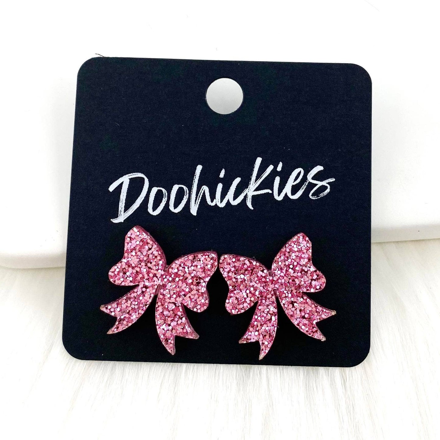 Doohickies - 15mm Glitzy Bow Studs: Daisy Candy Confetti