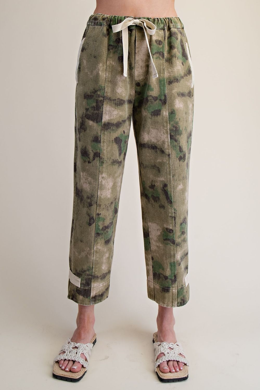 CAMOUFLAGE PRINT WASHED PANTS