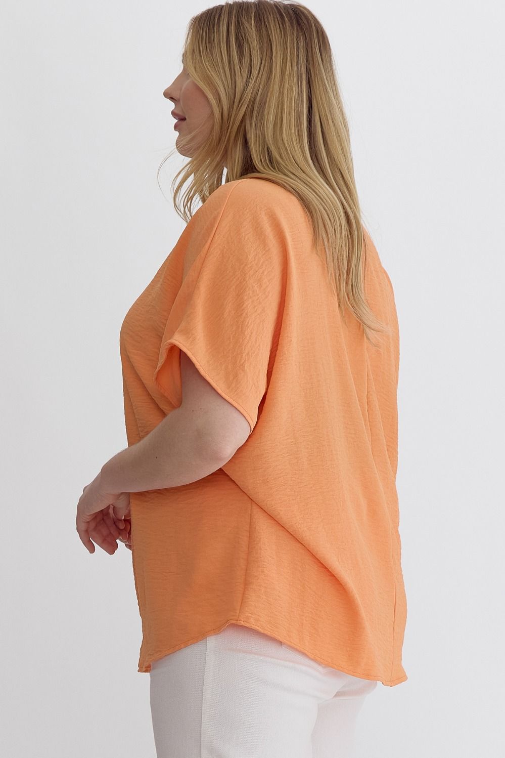 Solid V-Neck Asymmetric Round Hem