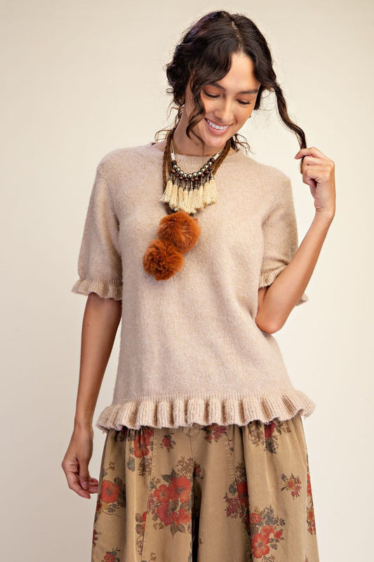 Short Sleeve Knitted Sweater With Ruffles