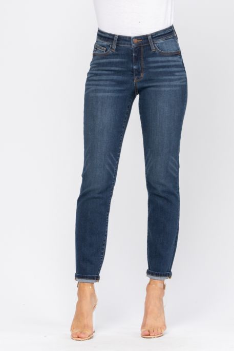 Handsand Cuffed Boyfriend Jean