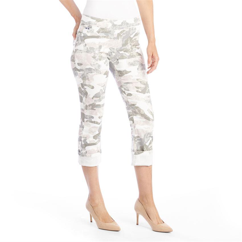 OMG Cuffed Printed Boyfriend Capri
