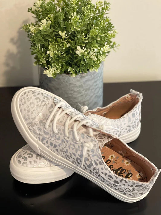Gypsy Jazz Rose Gold Kyrie Sneakers