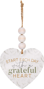 Start Each Day with A Grateful Heart String Sign